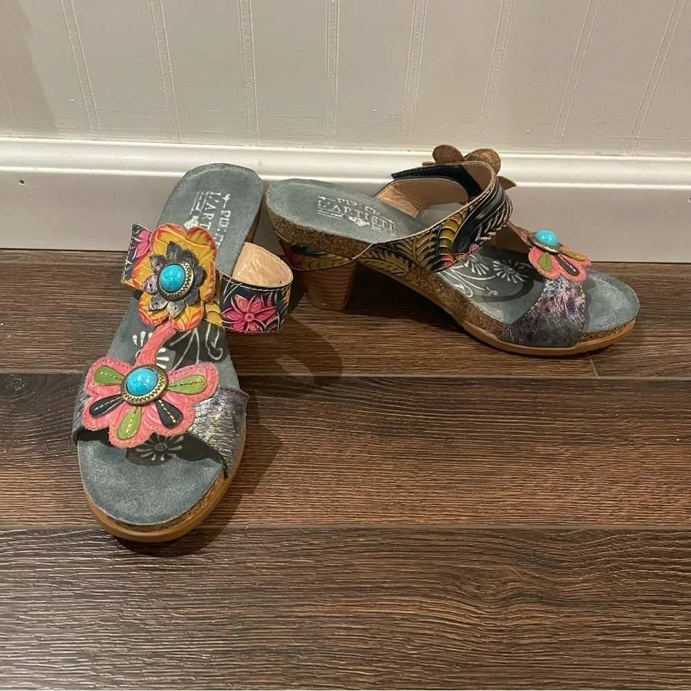L'Artiste by Spring Step Bari Tooled Leather Floral Boho Slide Sandals 8.5 - Picture 6 of 14